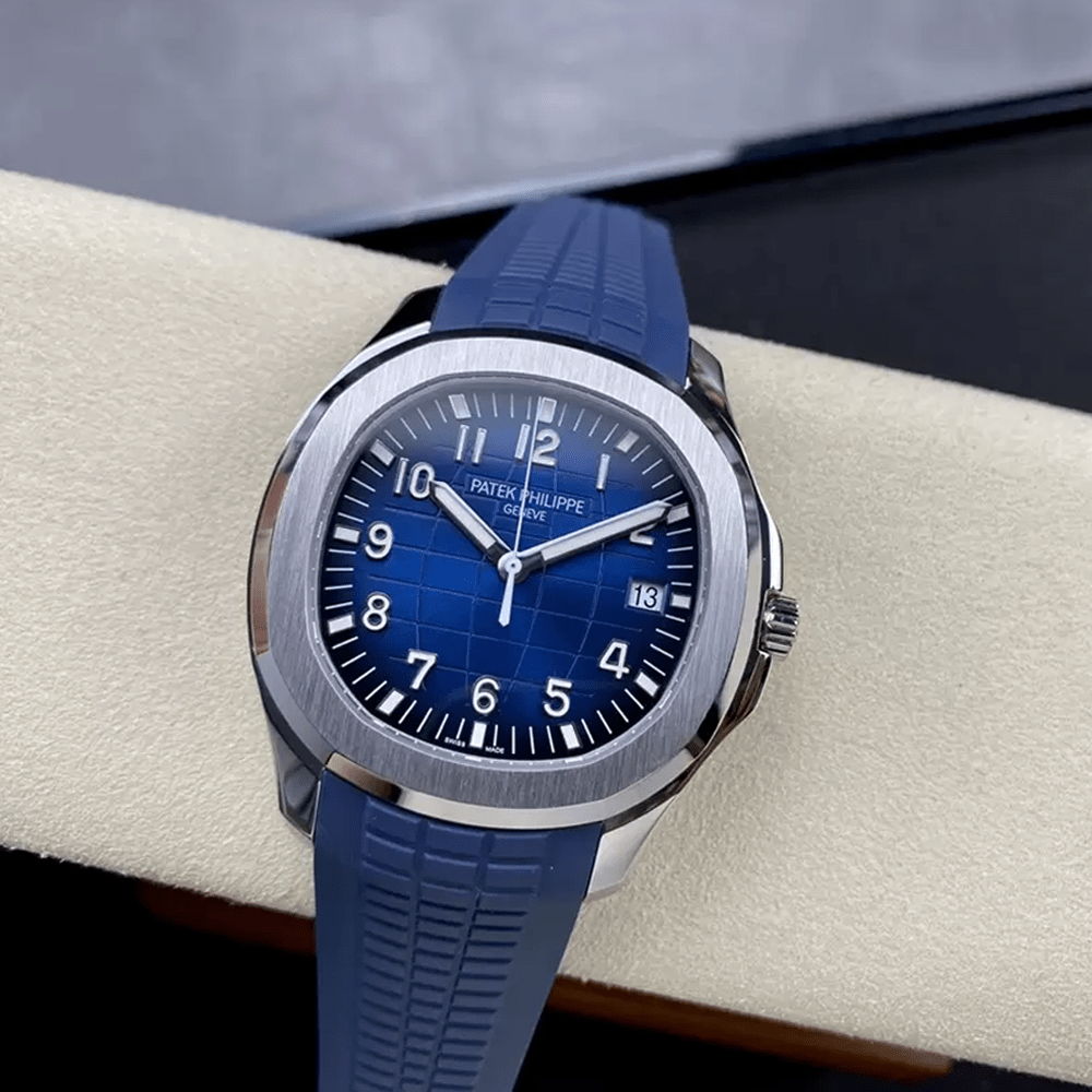 파텍필립 아쿠아넛 블루 다이얼 SS 러버밴드 42mm 5168G