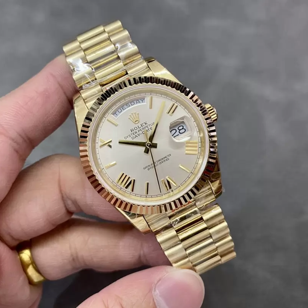 롤렉스 데이데이트 실버 로만 다이얼 옐로우골드 40mm V3(텅스텐 헤비 버전) 228238