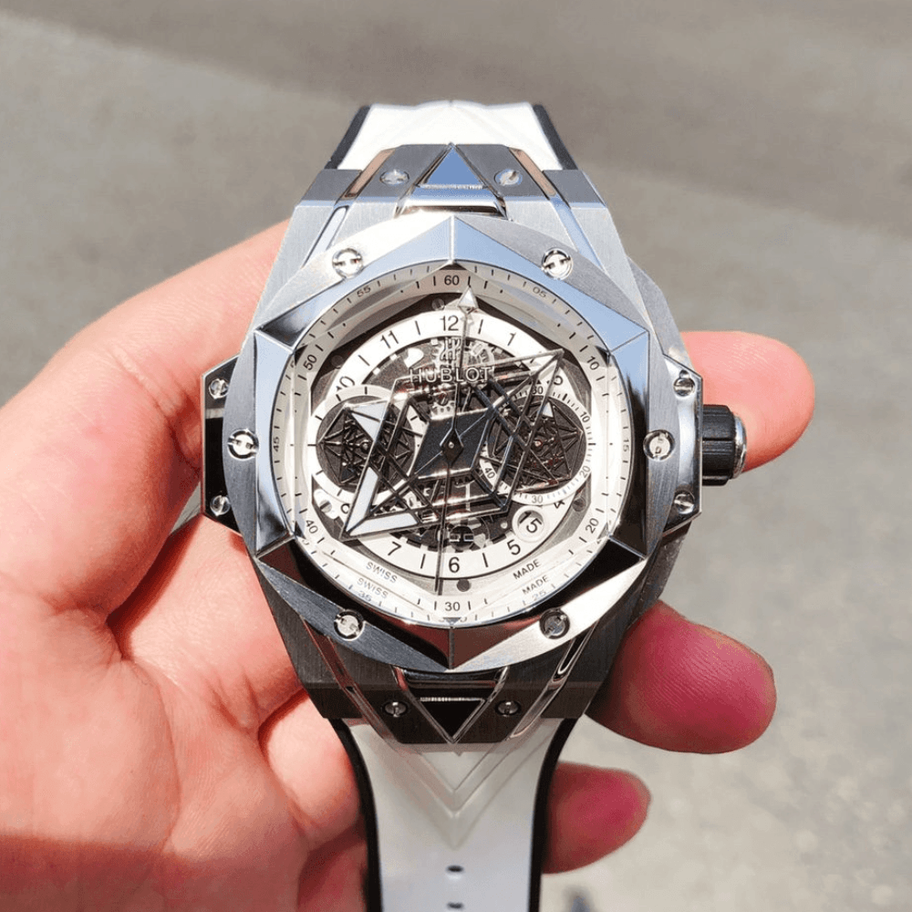 위블로 빅뱅 상 블루 II 티타늄 러버 스트랩 45mm 418.NX.2001.RX.MXM20