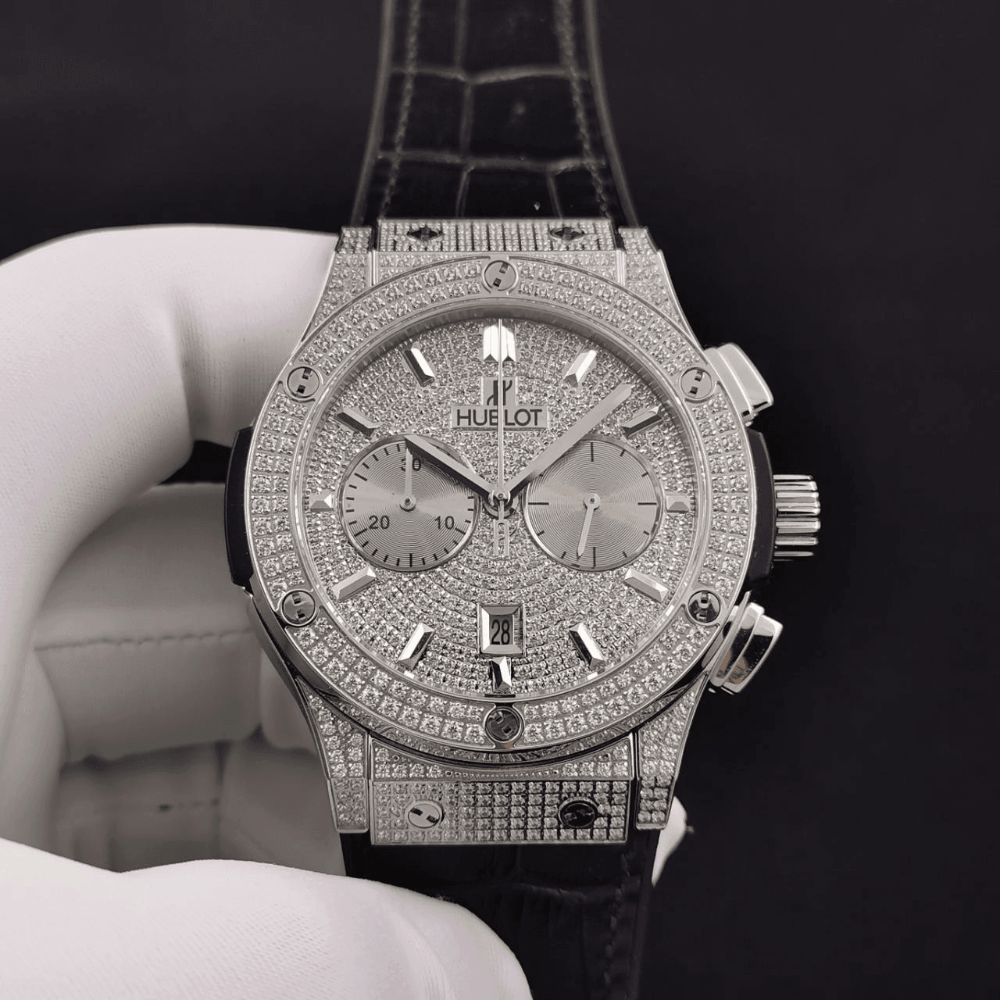 위블로 클래식 퓨전 크로노그래프 티타늄 풀다이아 가죽 스트랩 45mm 521.NX.1170.LR.1704