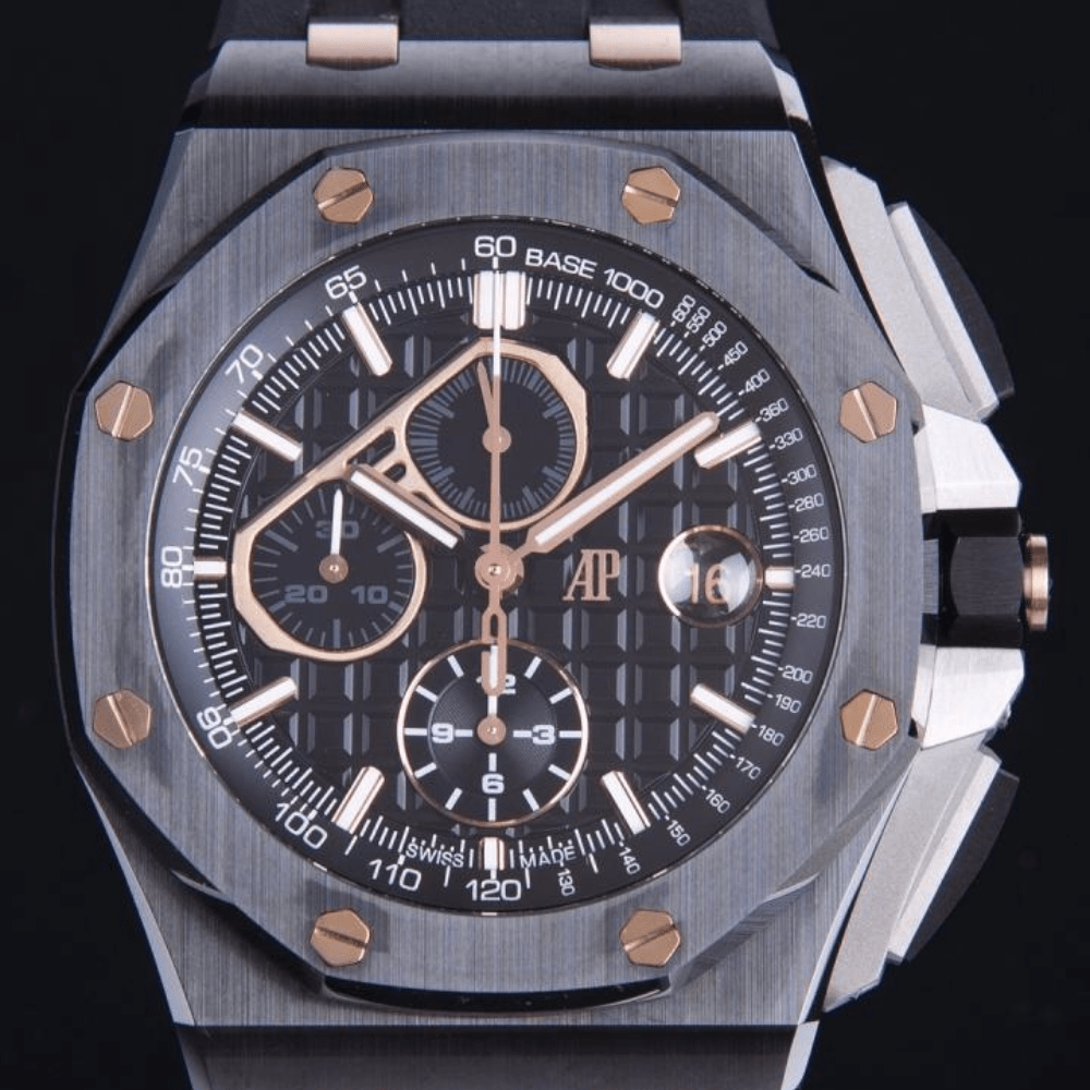 오데마피게 로얄오크 오프쇼어 크로노그래프 블랙 다이얼 세라믹 블랙 러버 스트랩 44mm 26405CE