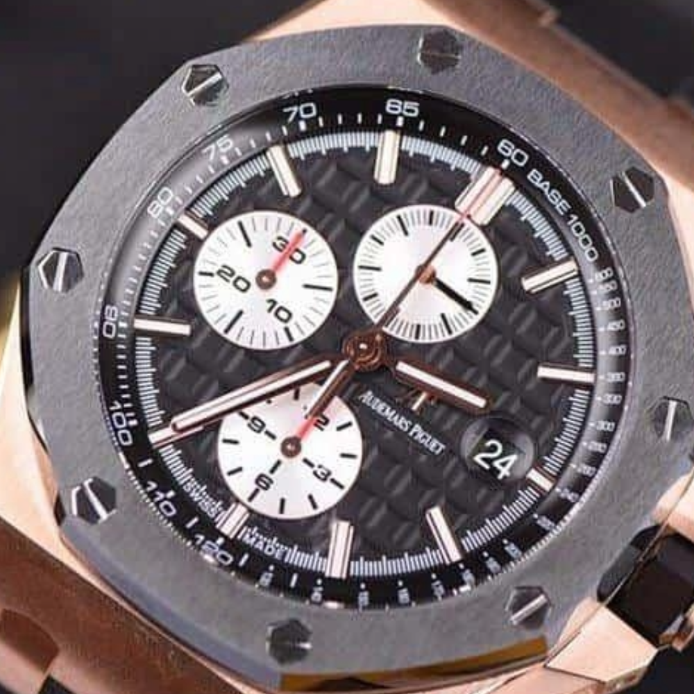 오데마피게 로얄오크 오프쇼어 블랙/화이트 다이얼 로즈골드 블랙 러버스트랩 44mm 26401RO