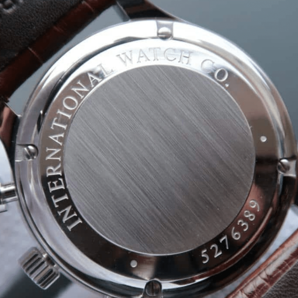 IWC 포르투기저 슈퍼 울트라씬 크로노그래프 스틸 블랙/화이트 다이얼 레더 스트랩 40.9mm IW371404