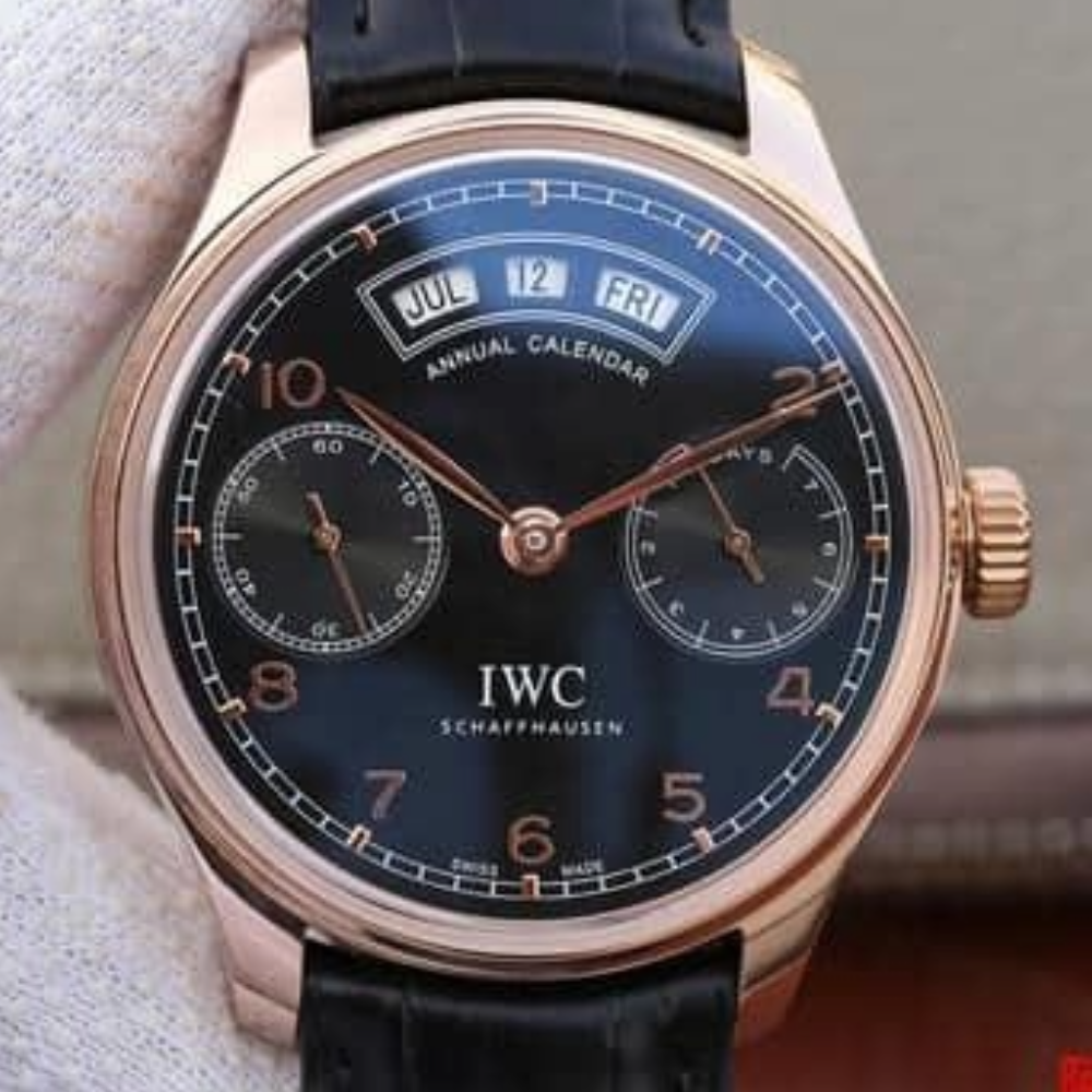 IWC 포르투기저 애뉴얼 캘린더 로즈골드 블랙 다이얼 레더 스트랩 42mm IW503504
