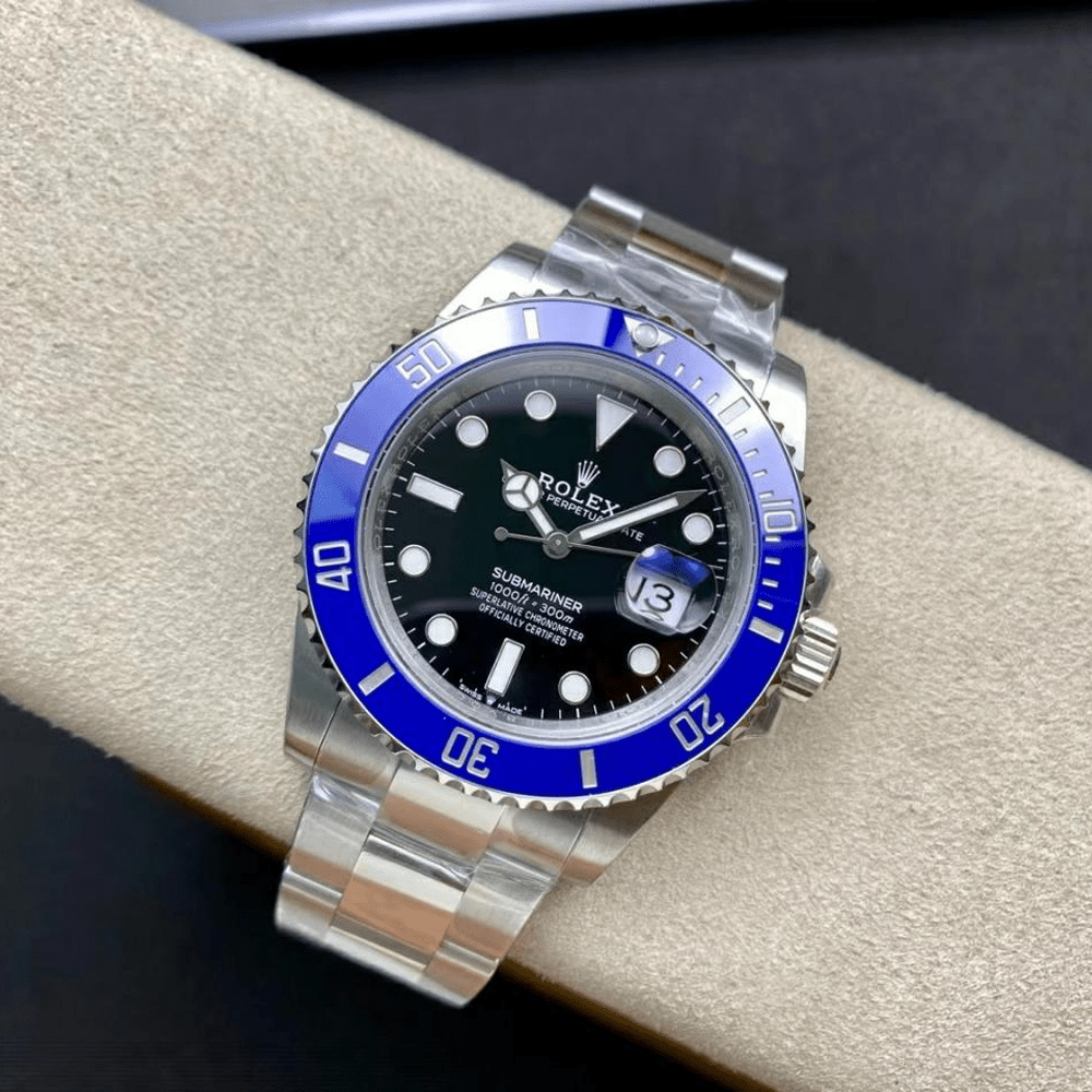 롤렉스 신형 서브마리너 청판 스머프 41mm 126619LB