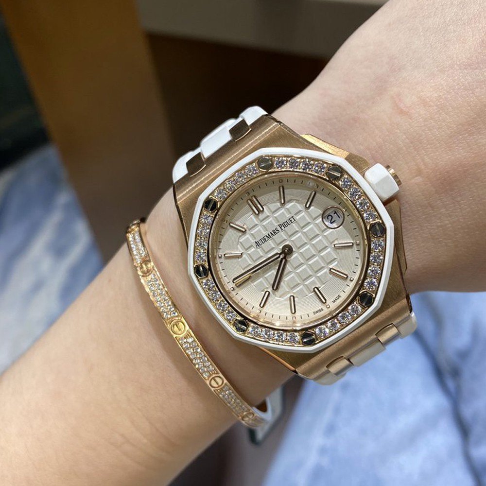 커스텀 오데마피게 로얄오크 옐골 금통 다이아베젤 러버밴드 37mm 57540