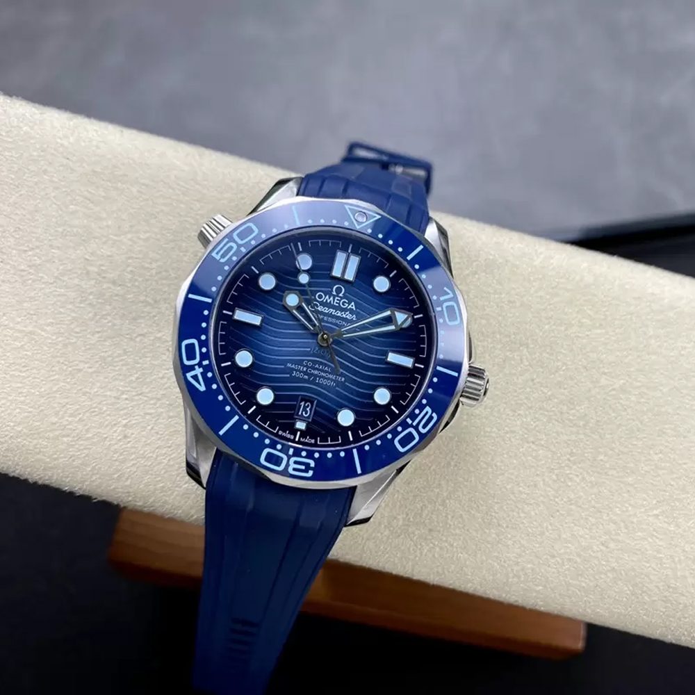 오메가 씨마스터 75주년 다이버 블루 세라믹 다이얼 러버밴드 42mm 210.32.42.20.03.002