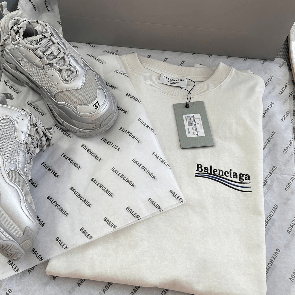 발렌시아가 24SS 웨이브 자수 로고 반팔 티셔츠