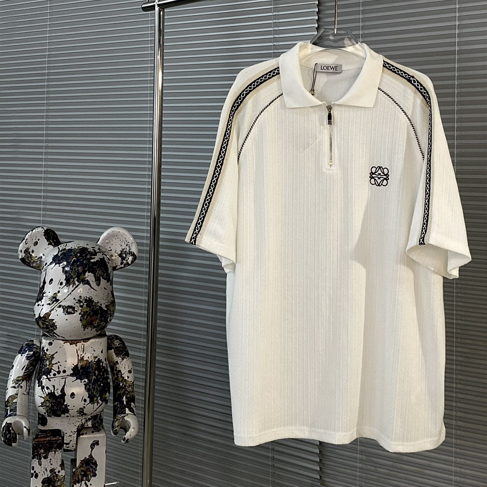 로에베 24SS 트위스트 폴로 반팔 티셔츠 화이트