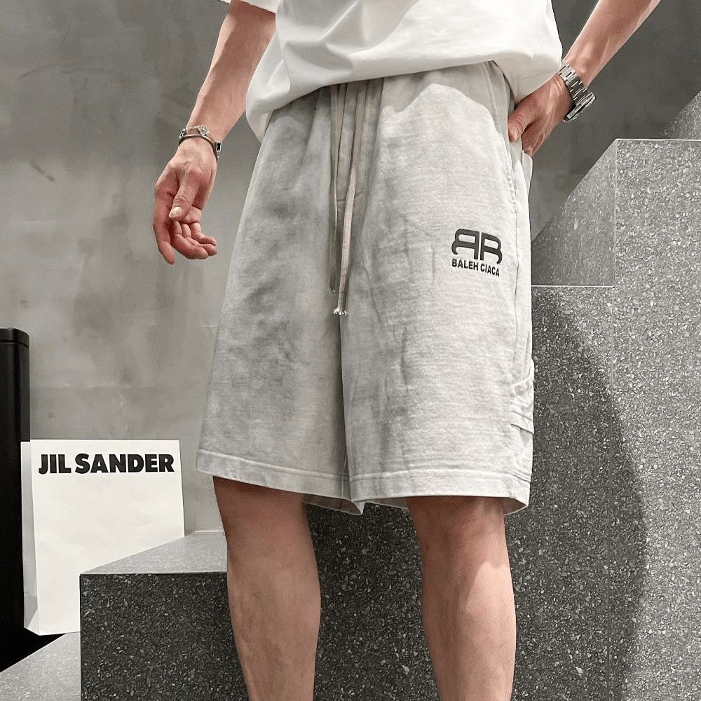 발렌시아가 24SS BB 자수로고 반바지 그레이