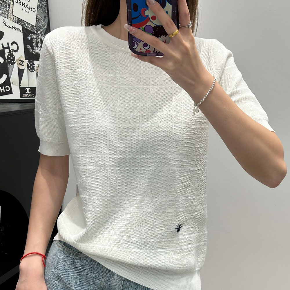 디올 24SS 까나쥬 벌 자수로고 니트 반팔 화이트