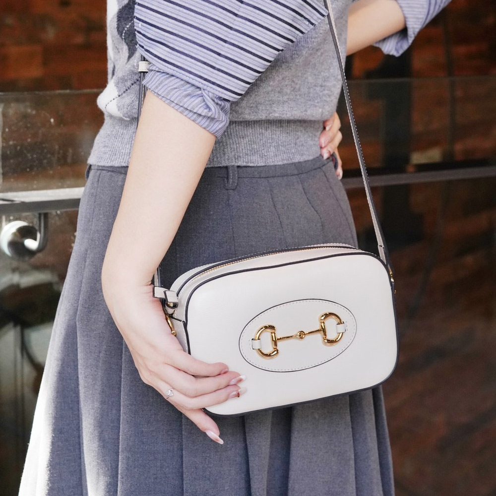 구찌 홀스빗 1955 스몰 숄더백 화이트 760196