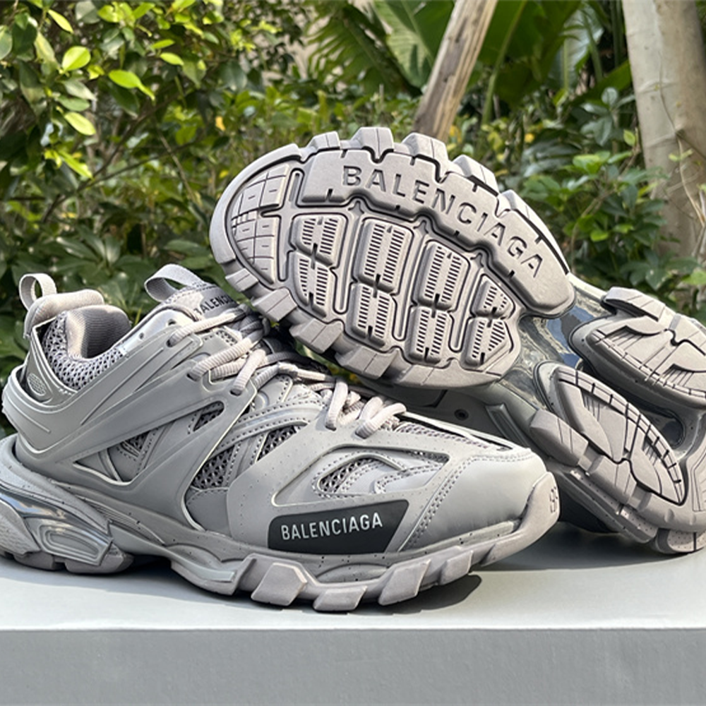 발렌시아가 트랙3 다크 그레이