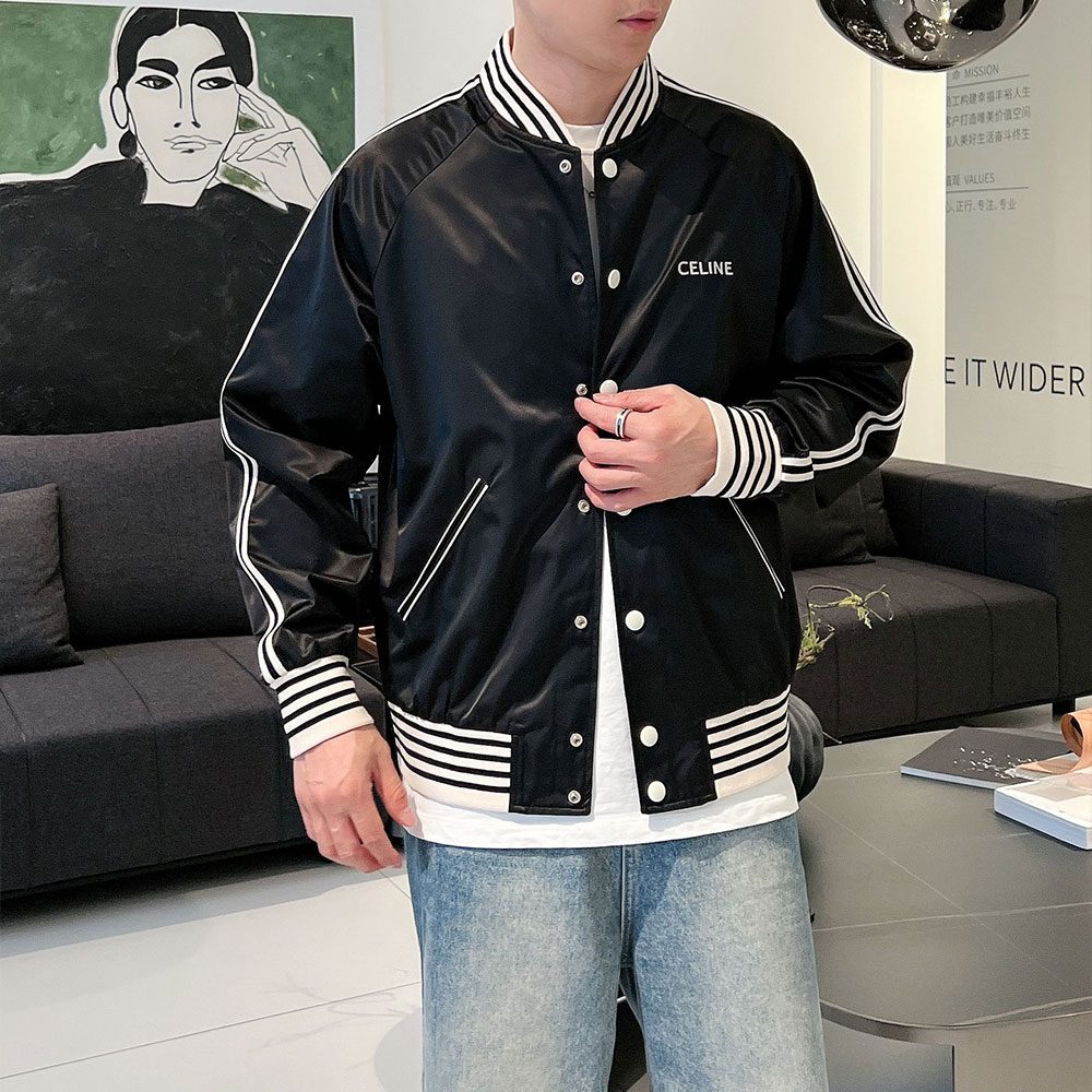 셀린느 24 FW 스몰로고 자켓