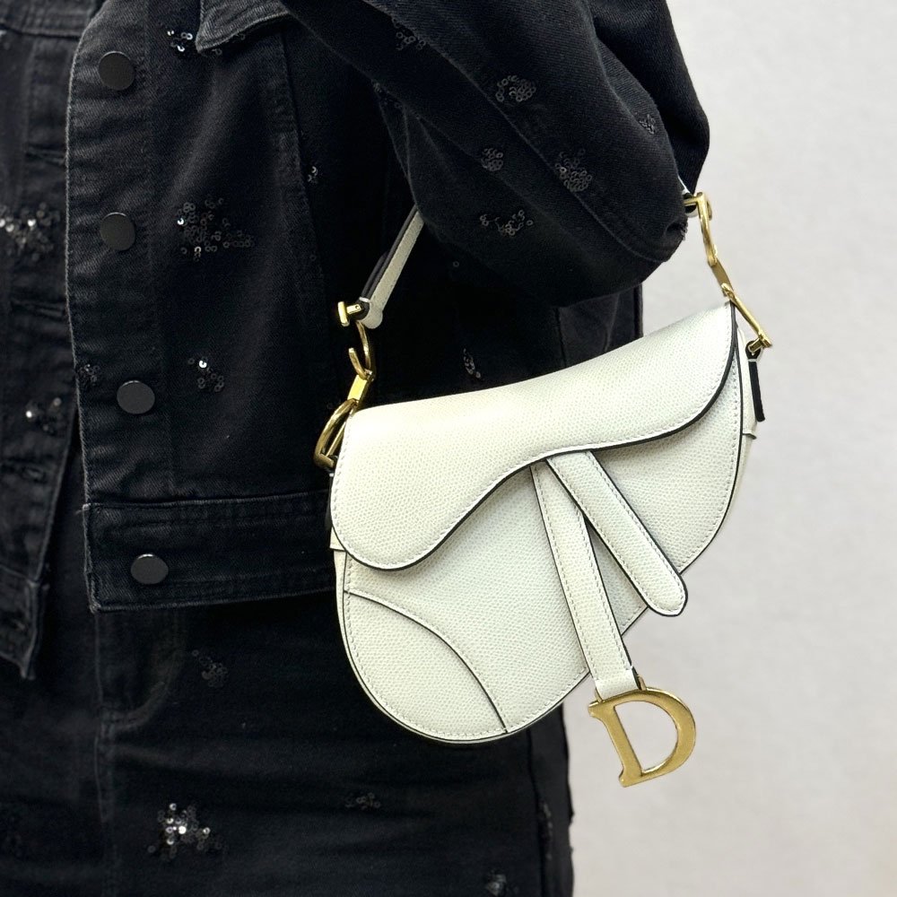 디올 새들 스몰 호보백 화이트