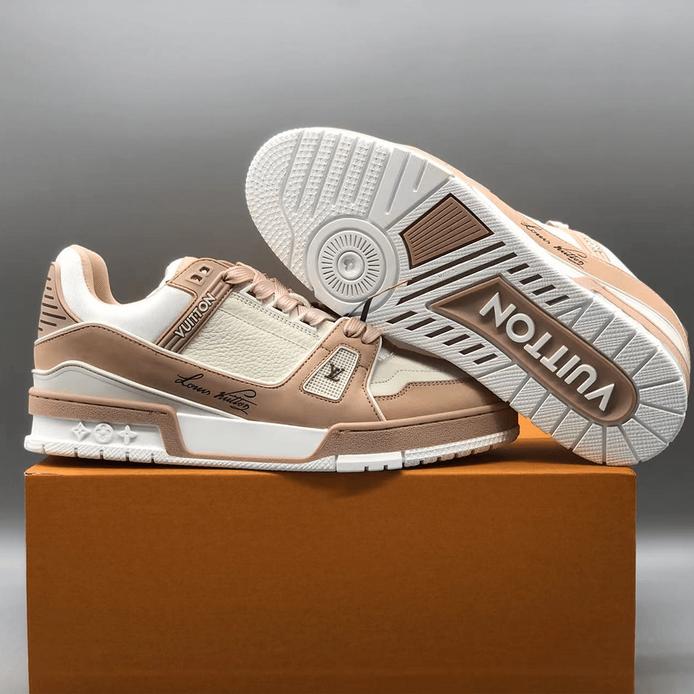 루이비통 x 타일러 더 크리에이터 트레이너 화이트 로즈