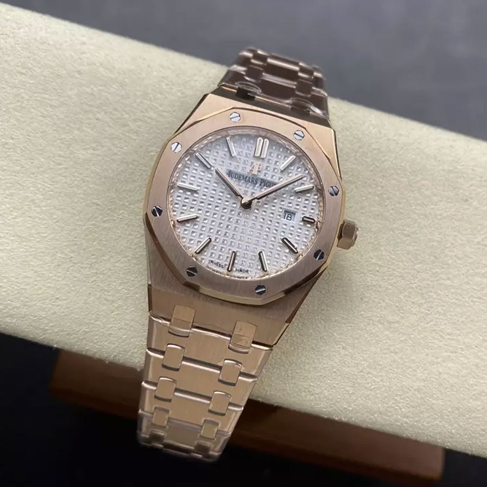 오데마피게 레이디 로얄오크 화이트 다이얼 로즈골드 금통 33mm 여성용 67651