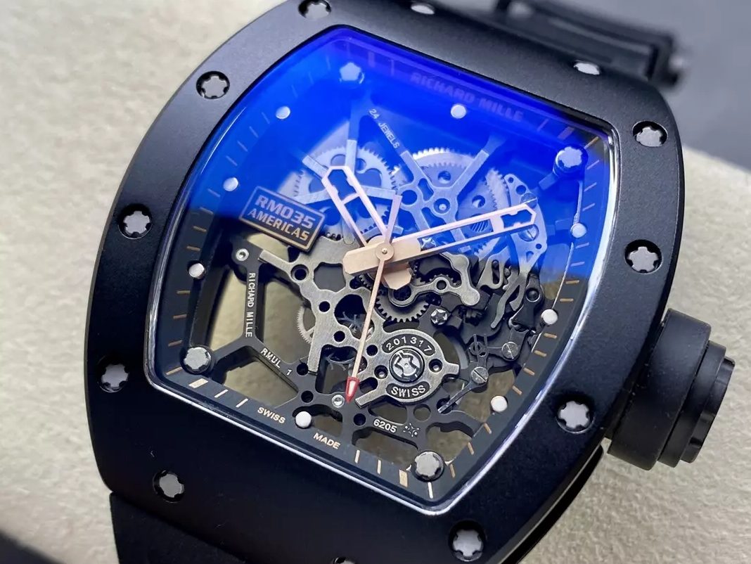 리차드밀 아메리카스 블랙 세라믹 스켈레톤 다이얼 블랙 러버 스트랩(블랙크라운) RM035