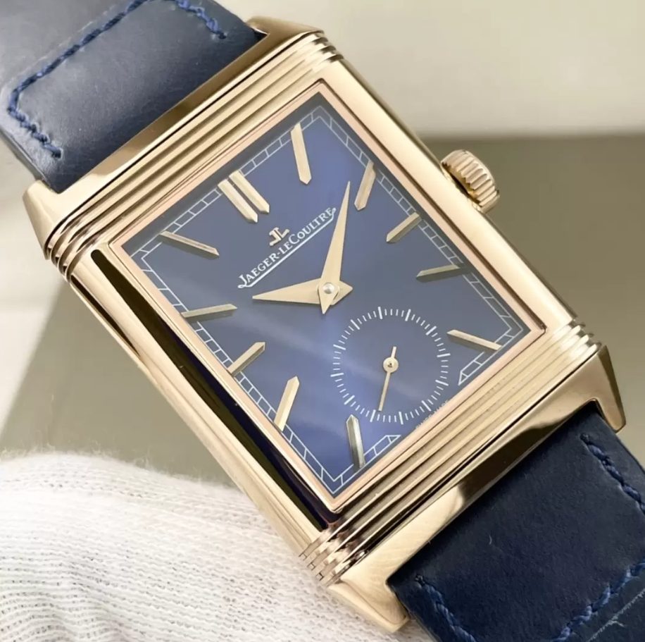 예거 르쿨트르 리베르소 클래식 라지 듀오페이스 스몰 세컨드 블루 다이얼 레더 스트랩 Q398258J