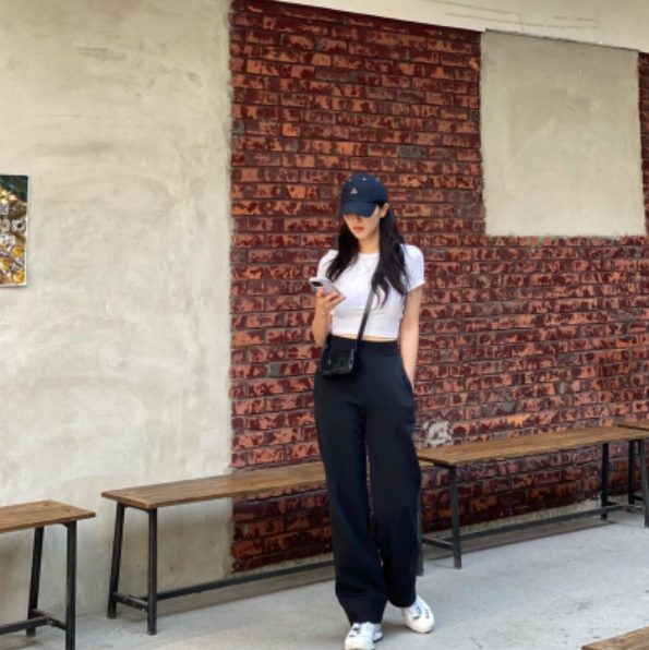 [표예진 PICK] 보테가베네타 캔디 카세트백