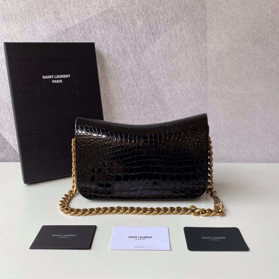 생로랑 블랙 크로커 엠보스 이펙트 체인 숄더백
