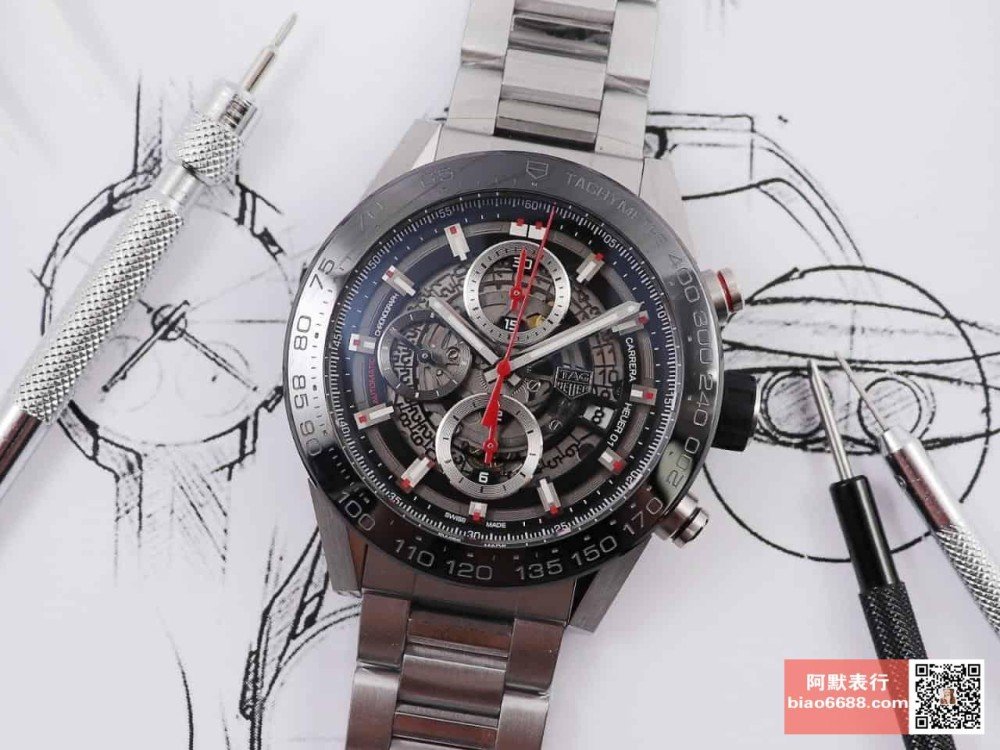 태그호이어 까레라 01 크로노그래프 세라믹 베젤 SS 브레이슬릿 45mm CAR201V.BA0714