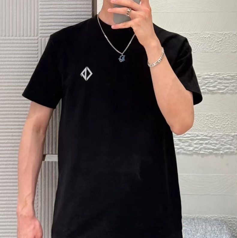 디올 다이아몬드 캐주얼 핏 반팔 티셔츠 블랙