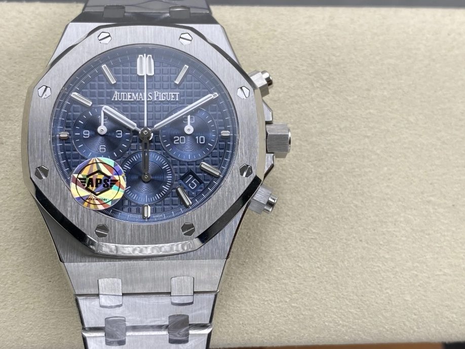 오데마피게 로얄오크 크로노그래프 블루다이얼 SS 브레이슬릿 41mm 26715