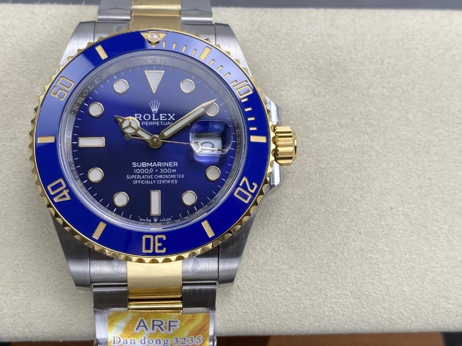 롤렉스 신형 서브마리너 데이트 청판 YG 콤비 41mm 최신 V2버전 126613LB